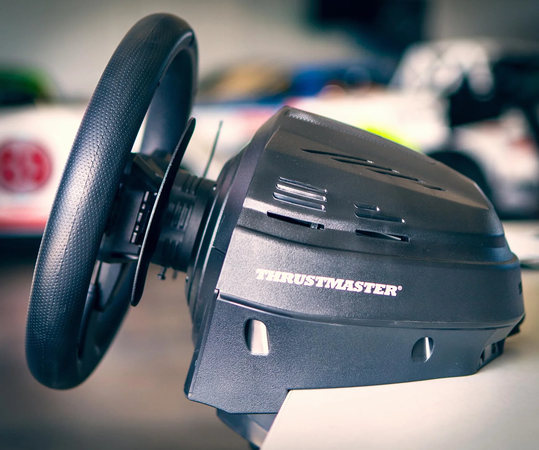 Thrustmaster T300 RS GT Volante da Corsa con Force Feedback - Licenza Ufficiale Gran Turismo - Compatibile con PS5 / PS4 / PC